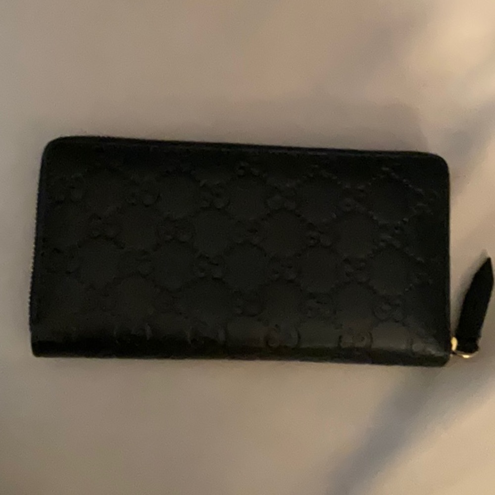 Gucci black wallet